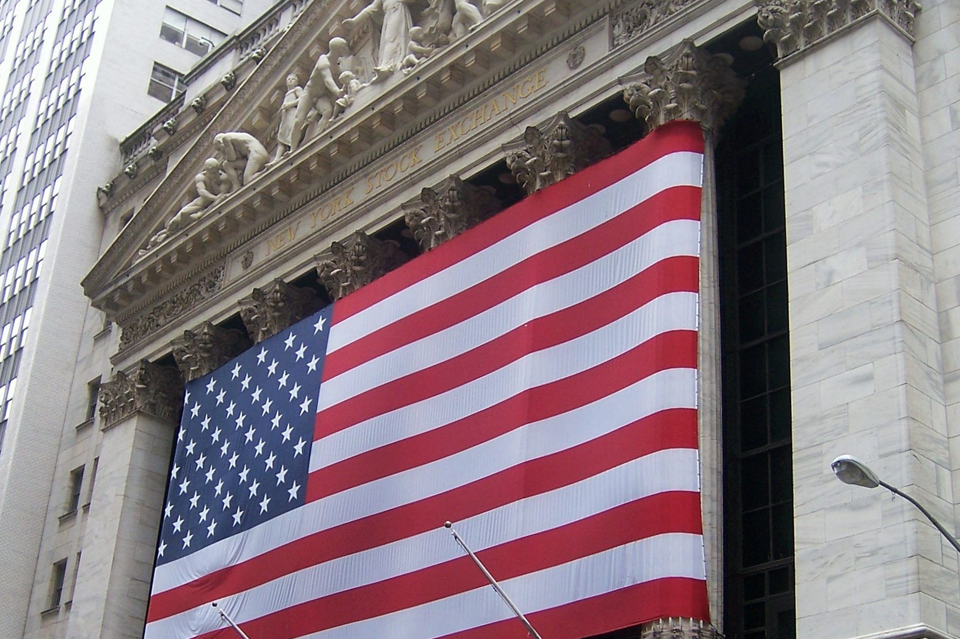 The columned front of the New York Stock Exchange building. A Wikimedia Commons photograph on Brent O'Mara Insights.