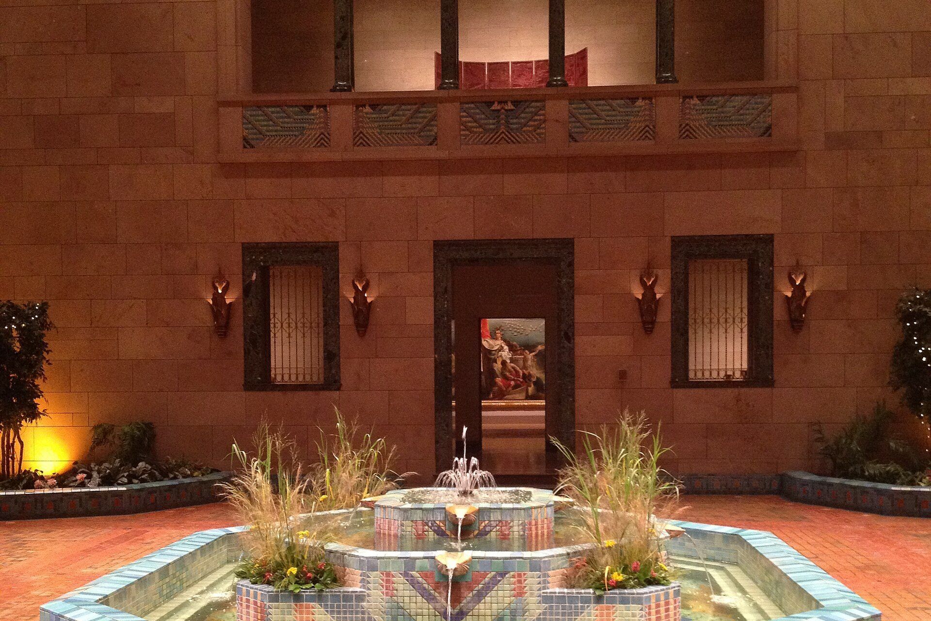 The tiled fountain court inside the Joslyn Art Museum in Omaha. A Wikimedia Commons photograph on Brent O'Mara Insights.