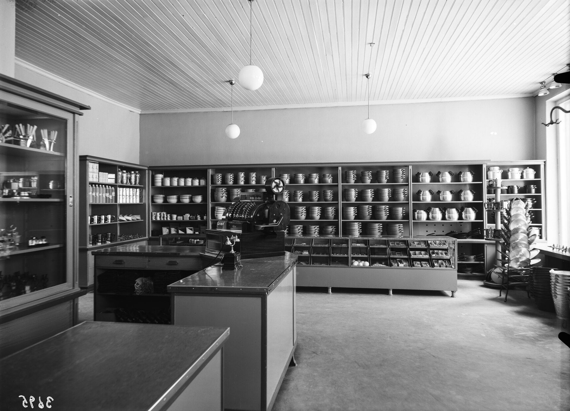 The counter and shelves of a cooperative hardware store photographed in 1942. A Wikimedia Commons photograph on Brent O'Mara Insights.