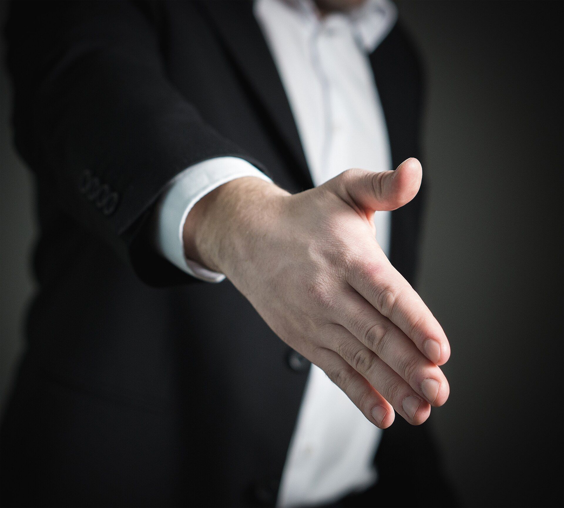 Two hands meet in a handshake. A Wikimedia Commons photograph on Brent O'Mara Insights.
